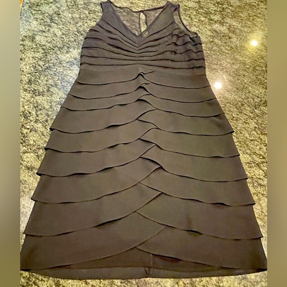 🔥🖤Stunning SEXY little black dress size 14 designer Scarlett Nite. SHOWSTOPPER - Picture 1 of 7